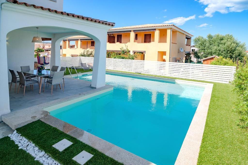 Villa Paradise Budoni Luaran gambar